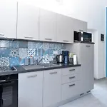 House 2195 * Peroj